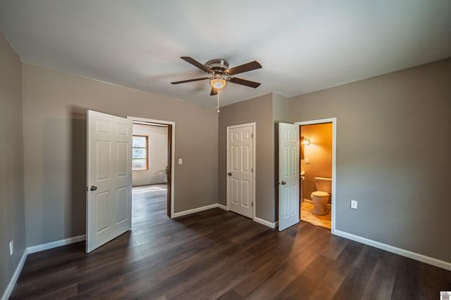 1220 Markham Ave, Paducah, KY 42003