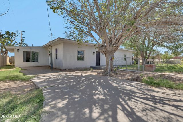8720 Aranda Lane, El Paso, TX 79907