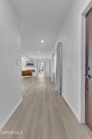 8720 Aranda Lane, El Paso, TX 79907