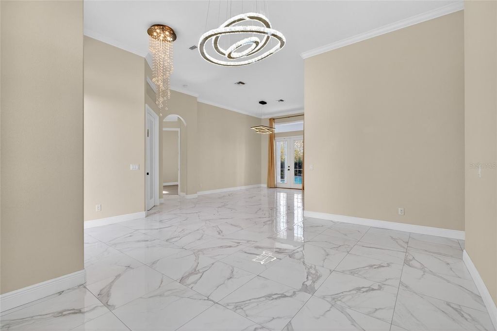 Image 15 of property listing at 2776 KISSIMMEE BAY CIRCLE, Kissimmee, FL 34744