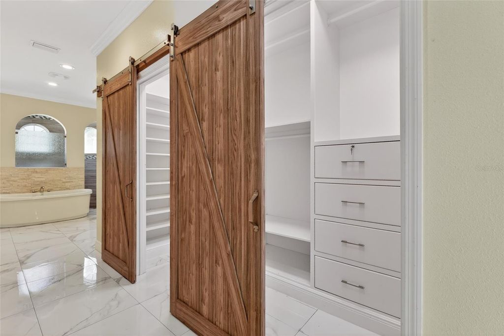 Image 33 of property listing at 2776 KISSIMMEE BAY CIRCLE, Kissimmee, FL 34744