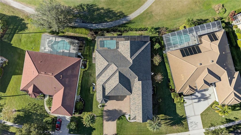 Image 5 of property listing at 2776 KISSIMMEE BAY CIRCLE, Kissimmee, FL 34744