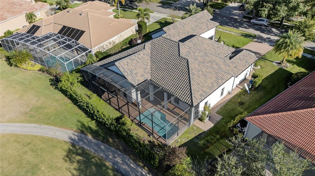 Image 9 of property listing at 2776 KISSIMMEE BAY CIRCLE, Kissimmee, FL 34744