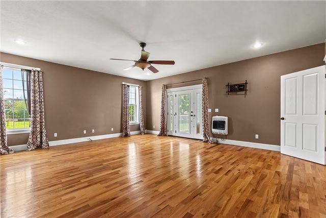 2562 Prairie View Road, Harrison, AR 72601