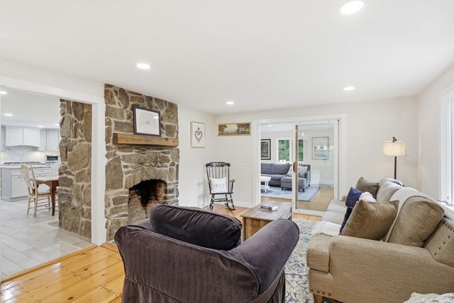 99 Nourse Rd, Bolton, MA 01740