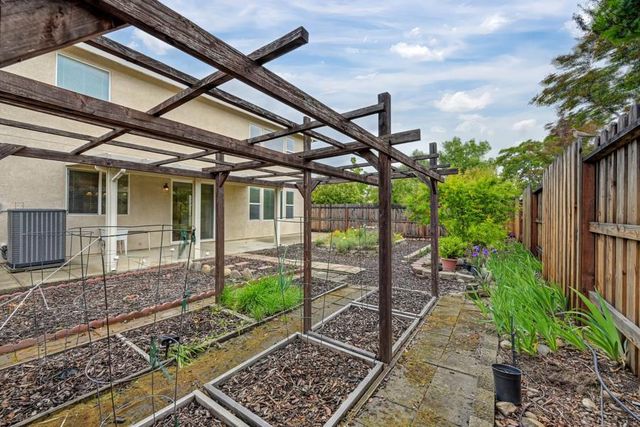 8193 Sienna Loop, Roseville, CA 95678