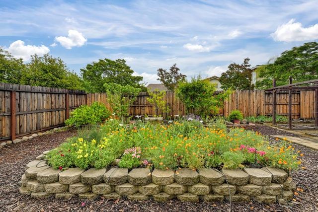 8193 Sienna Loop, Roseville, CA 95678