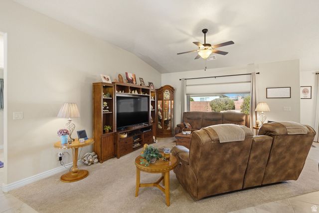 925 E 3900 S, Washington, UT 84780