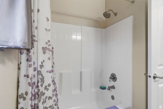 925 E 3900 S, Washington, UT 84780