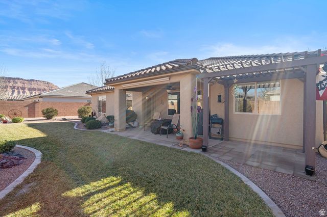 925 E 3900 S, Washington, UT 84780