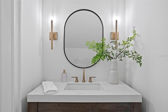 4633 W LOWELL AVENUE, Tampa, FL 33629