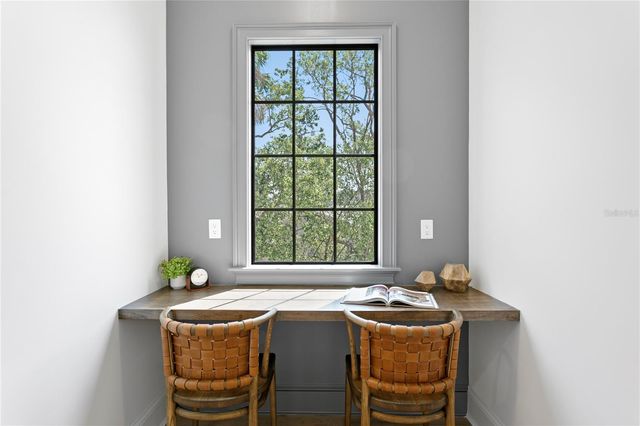 4633 W LOWELL AVENUE, Tampa, FL 33629