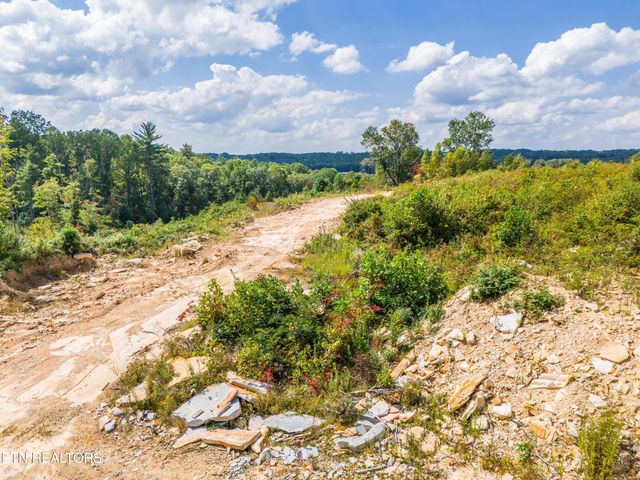 E Hwy 70, Crossville, TN 38555