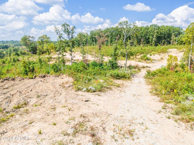 E Hwy 70, Crossville, TN 38555