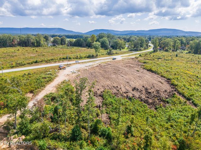 E Hwy 70, Crossville, TN 38555