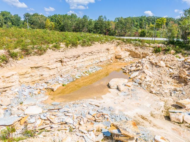 E Hwy 70, Crossville, TN 38555