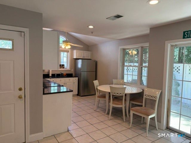 254 Old Lambert Road 254, Orange, CT 06477