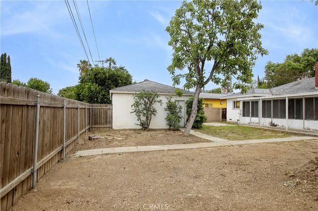 9213 Monogram Avenue, North Hills, CA 91343