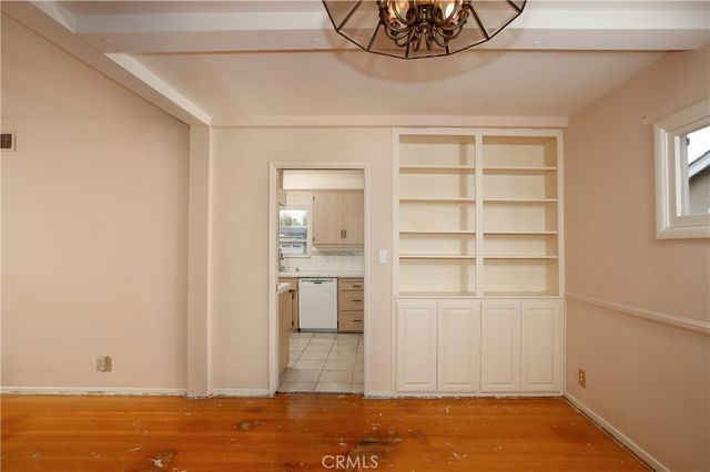 9213 Monogram Avenue, North Hills, CA 91343