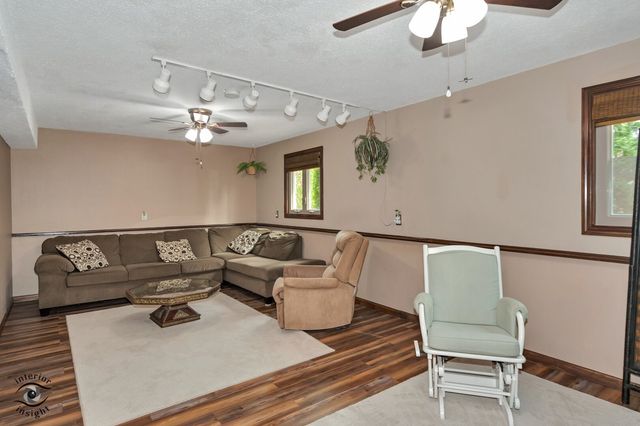 856 Quail Drive, Bradley, IL 60915