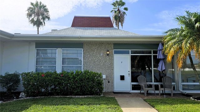 4354 TAHITIAN GARDENS CIRCLE F, Holiday, FL 34691