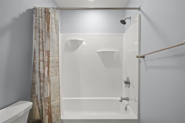 1835 Fox Prairie Road, Saint Joseph, MI 49085