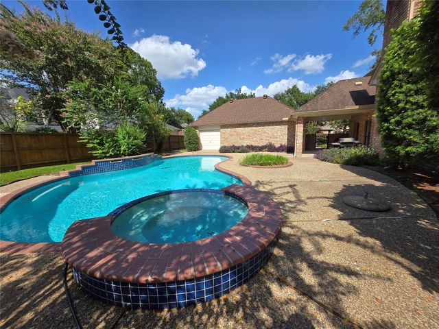 18302 Longmoor Drive, Houston, TX 77084