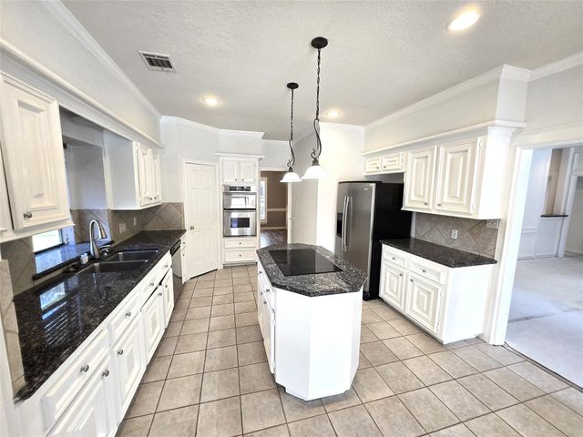 18302 Longmoor Drive, Houston, TX 77084