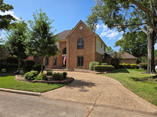 18302 Longmoor Drive, Houston, TX 77084