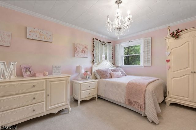 18 E Francis Ave, Marlboro Twp., NJ 07751