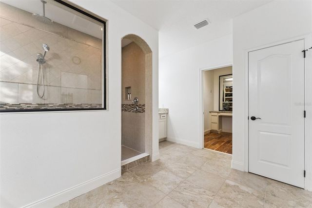 6752 TRELLIS VINE LOOP, Windermere, FL 34786