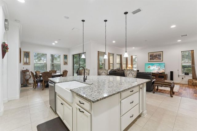 6752 TRELLIS VINE LOOP, Windermere, FL 34786