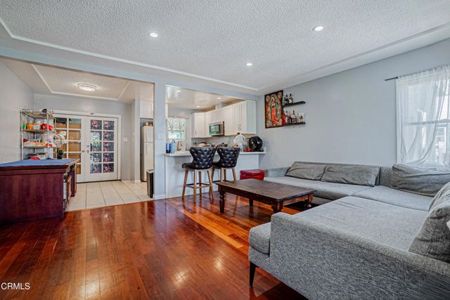 1849 Cylde Avenue, Los Angeles, CA 90019