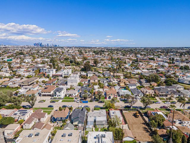 1849 Cylde Avenue, Los Angeles, CA 90019
