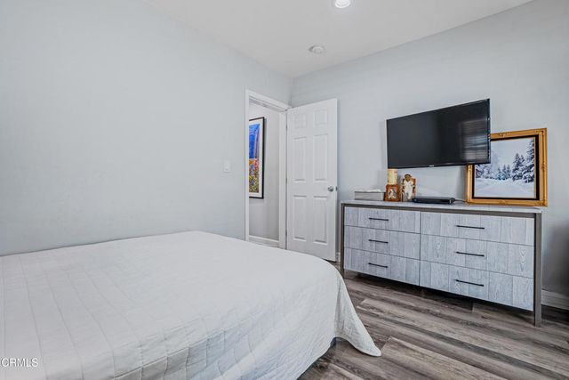 1849 Cylde Avenue, Los Angeles, CA 90019