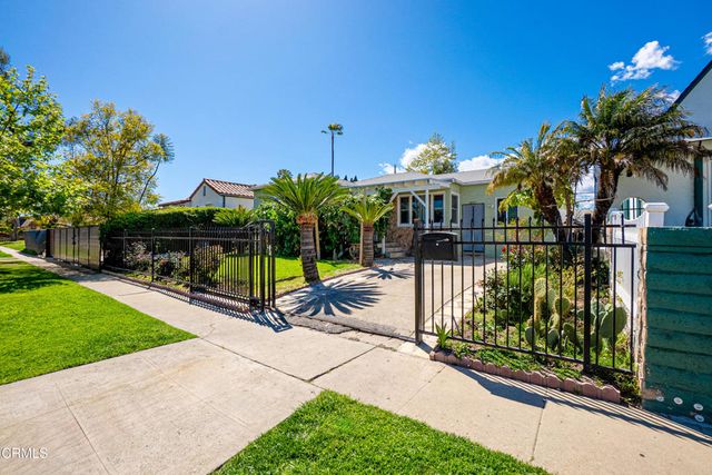 1849 Cylde Avenue, Los Angeles, CA 90019