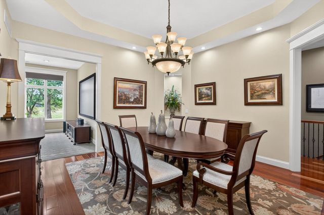 4580 Tanglewood Road, Bettendorf, IA 52722