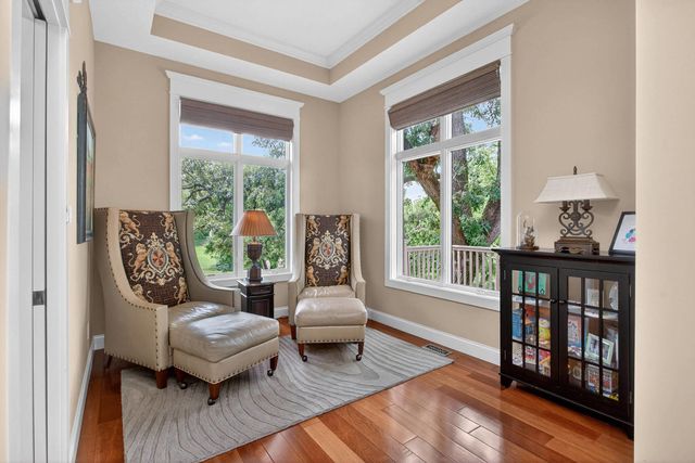 4580 Tanglewood Road, Bettendorf, IA 52722