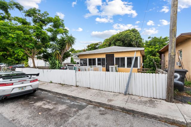 728 22ND Street, West Palm Beach, FL 33407