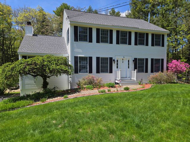 85 Shady Lane, Barrington, NH 03825