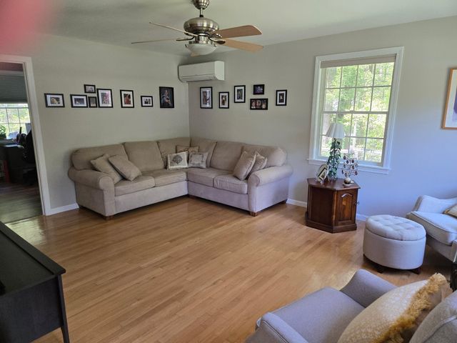 85 Shady Lane, Barrington, NH 03825