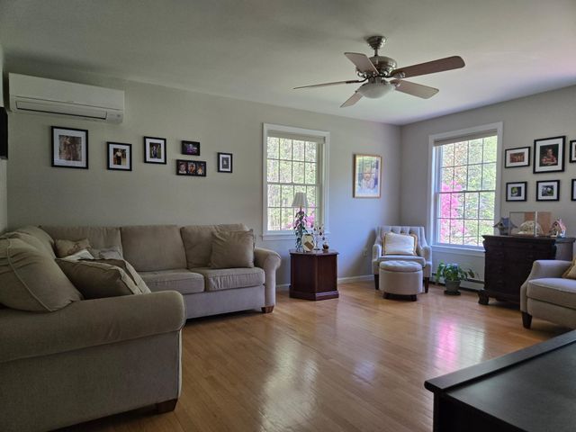 85 Shady Lane, Barrington, NH 03825