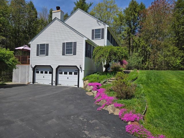 85 Shady Lane, Barrington, NH 03825