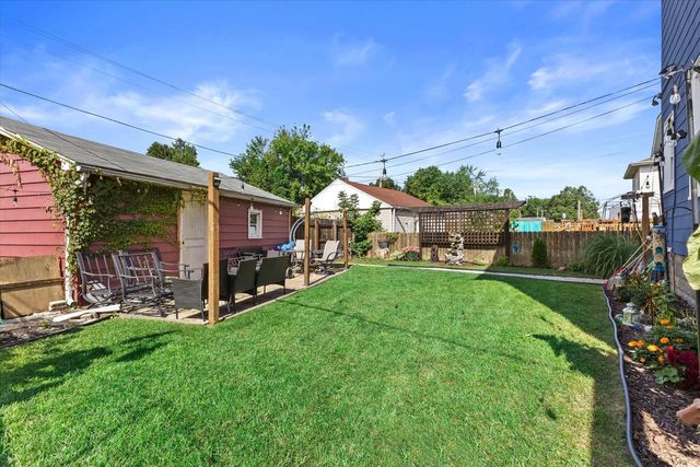 7002 26th AVENUE, Kenosha, WI 53143