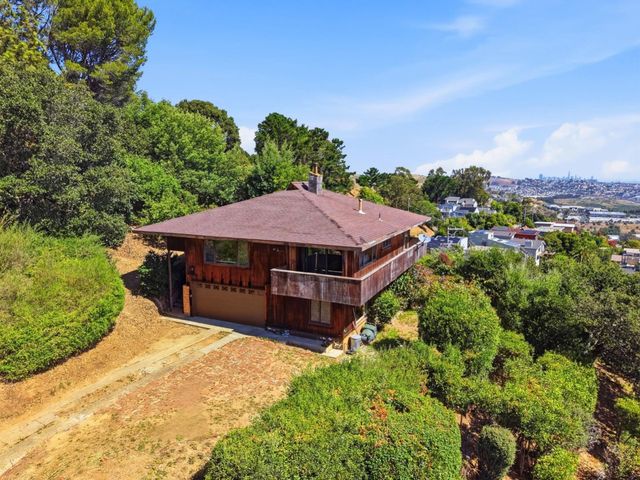 24 Kings Road, Brisbane, CA 94005