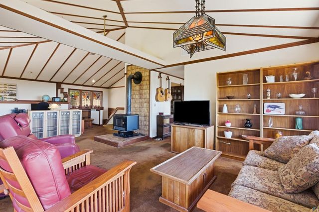 24 Kings Road, Brisbane, CA 94005