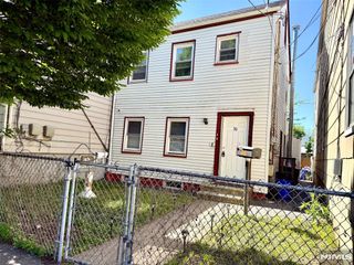 30 Searing Avenue, East Newark, NJ 07029