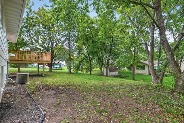 14010 38th Avenue N, Plymouth, MN 55447