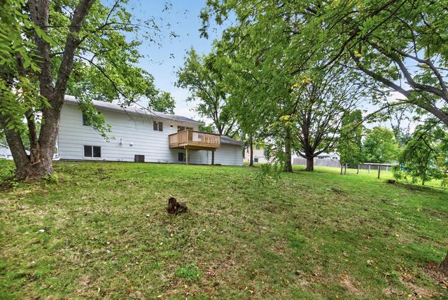 14010 38th Avenue N, Plymouth, MN 55447