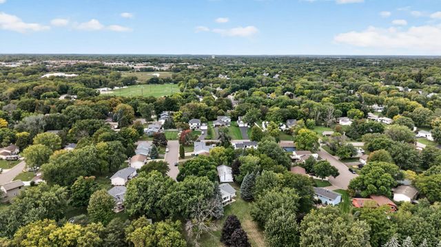 14010 38th Avenue N, Plymouth, MN 55447